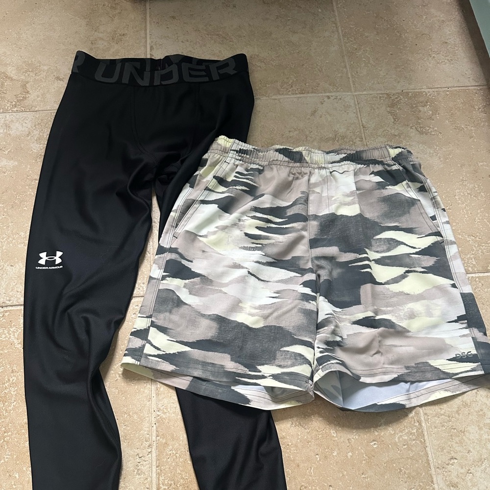 Under armour boys medium heat gear leggings with DSG agility shorts